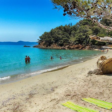 Mazet De La Mer 54M2 Lavandou 100M Plage Avec Piscine Le Lavandou Exterior photo
